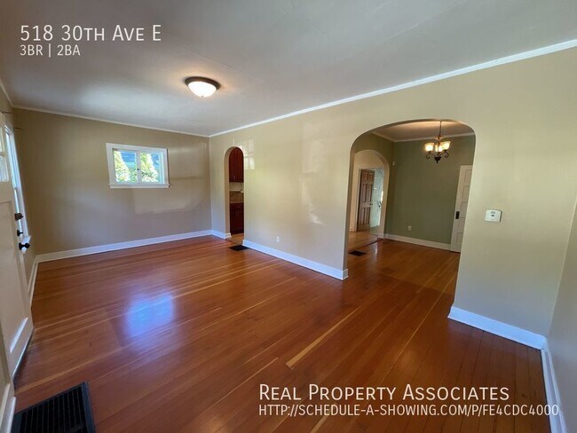 Building Photo - Madison Valley Bungalow