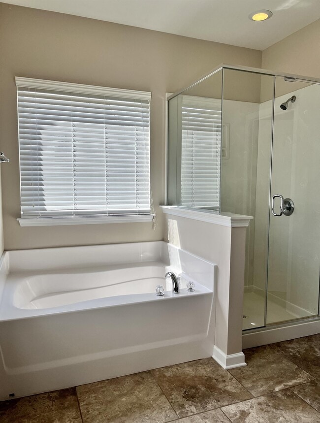 Building Photo - 8517 Loxton Cir