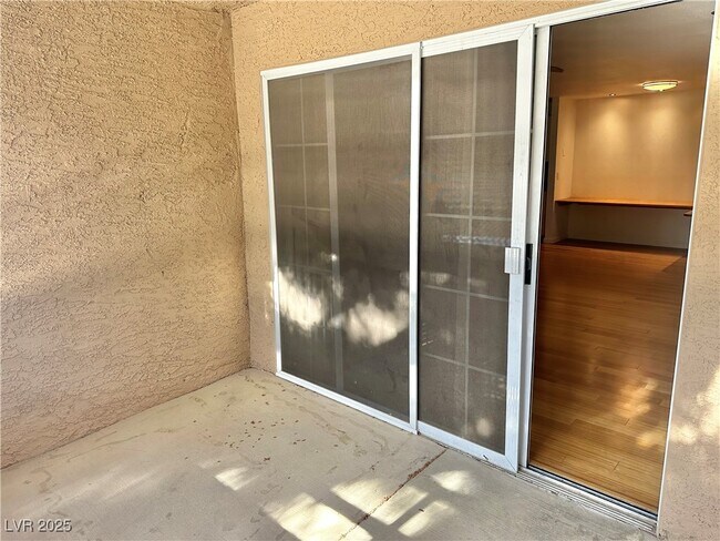 Building Photo - 2200 S Fort Apache Rd