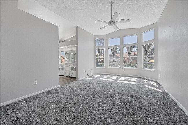 Building Photo - 8433 Dry Cliff Cir