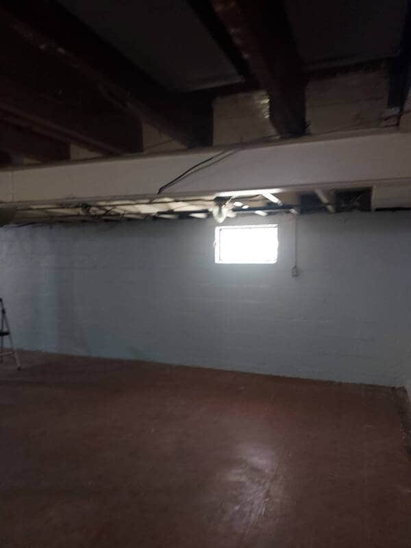 Building Photo - 714 W 49th Ave