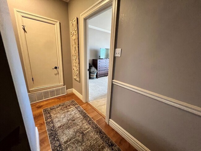 Building Photo - 37 Lafayette Pl