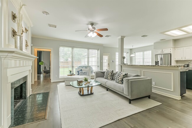 Building Photo - 13023 Dogwood Blossom Trail