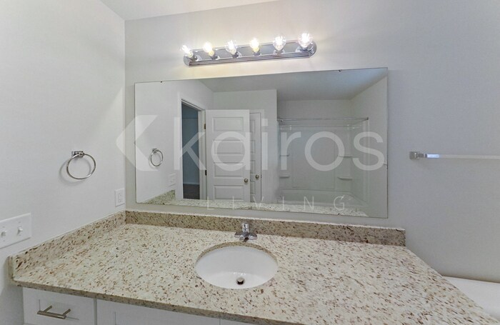 Building Photo - 132 Western Red Cedar Dr