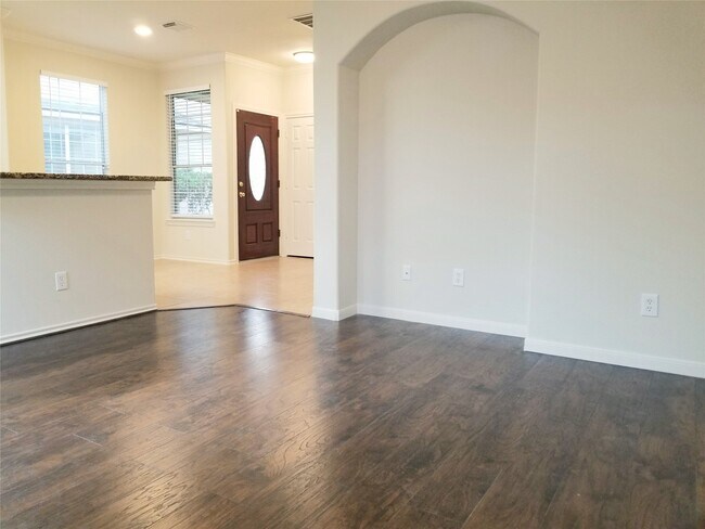 Building Photo - 16526 Beckland Ln