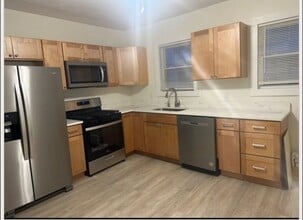 Building Photo - 11 High St