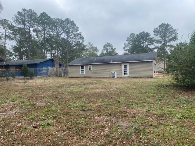 Building Photo - 1221 Sussex Dr