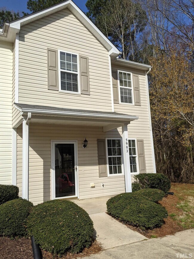 Building Photo - 5902 San Marcos Way