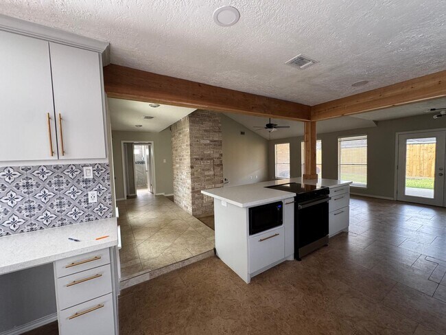 Building Photo - 4435 Wee Laddie Ln