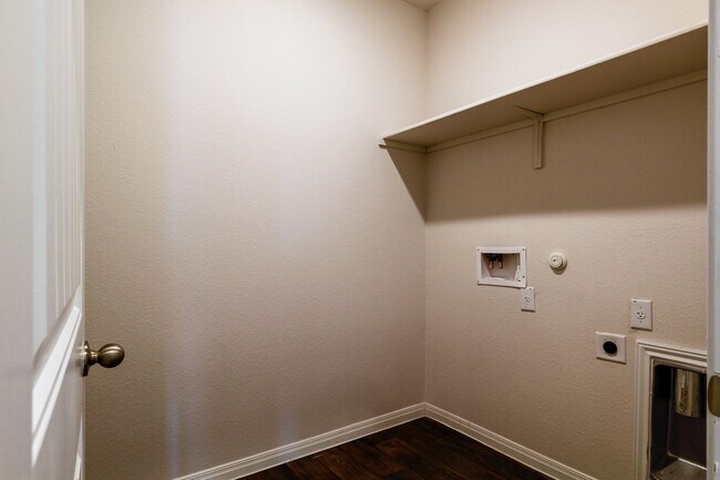 Building Photo - 182 Eagle Mountain Trl1