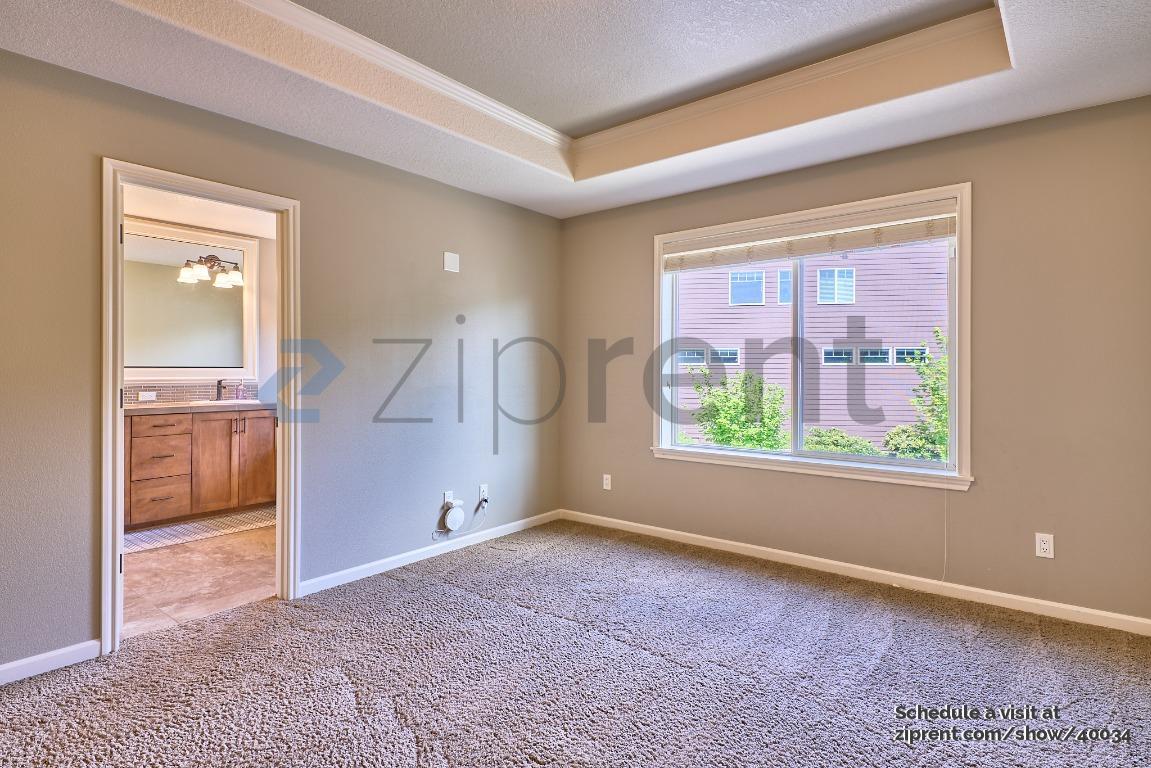 Building Photo - 16397 NW Rossetta St