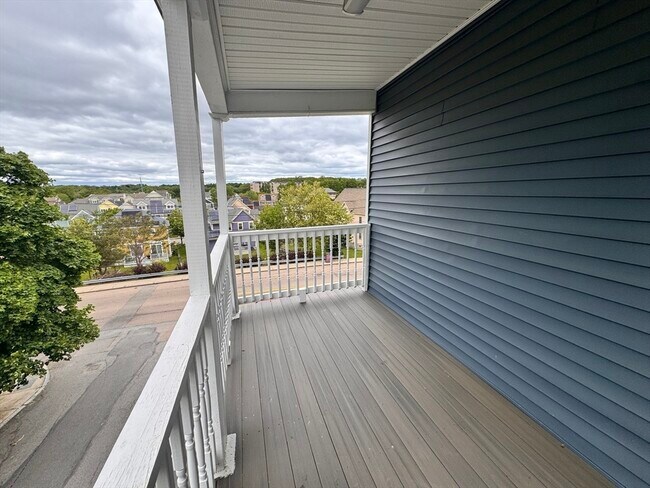 Building Photo - 43 Greenock St