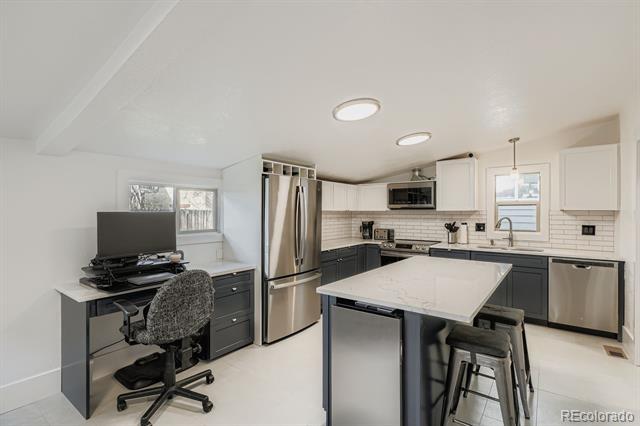 Building Photo - 3531 Quitman St