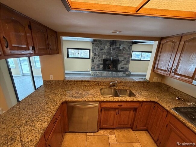 Building Photo - 45669 Harmony Ln