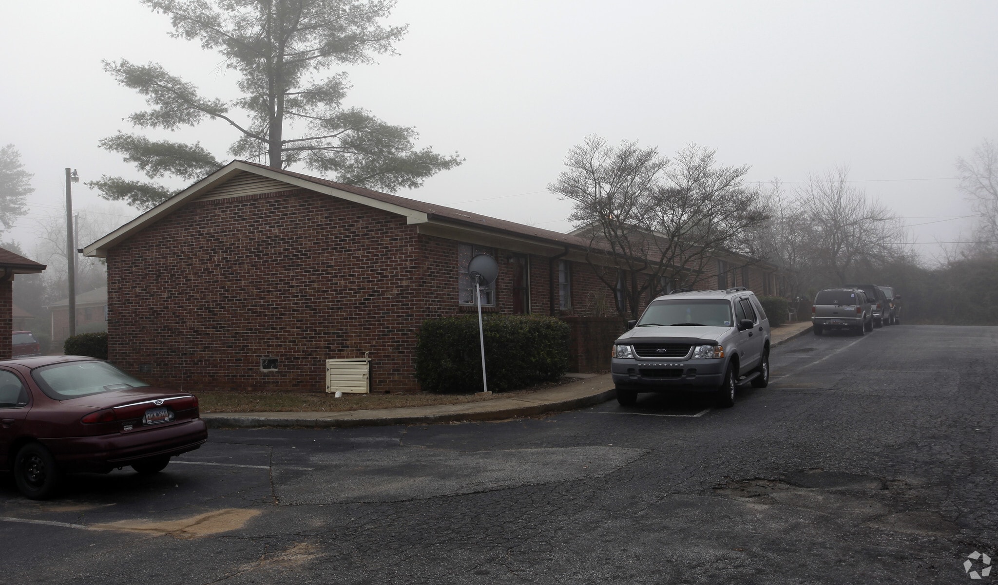 Building Photo - Vista West II