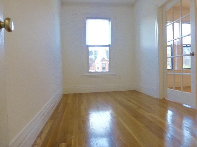 Building Photo - 254 Newbury St