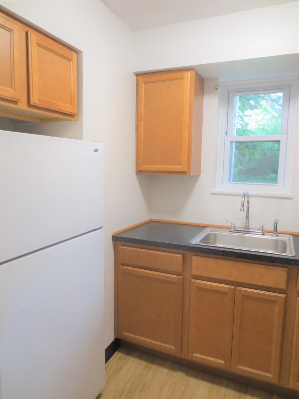 Building Photo - 5704 Darlington Rd