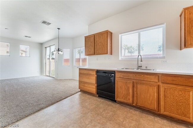 Building Photo - 6758 Lincoln Wood St