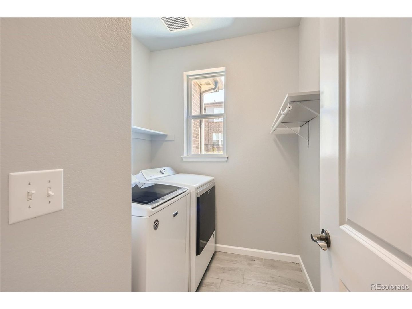 Building Photo - 14762 E Belleview Ave