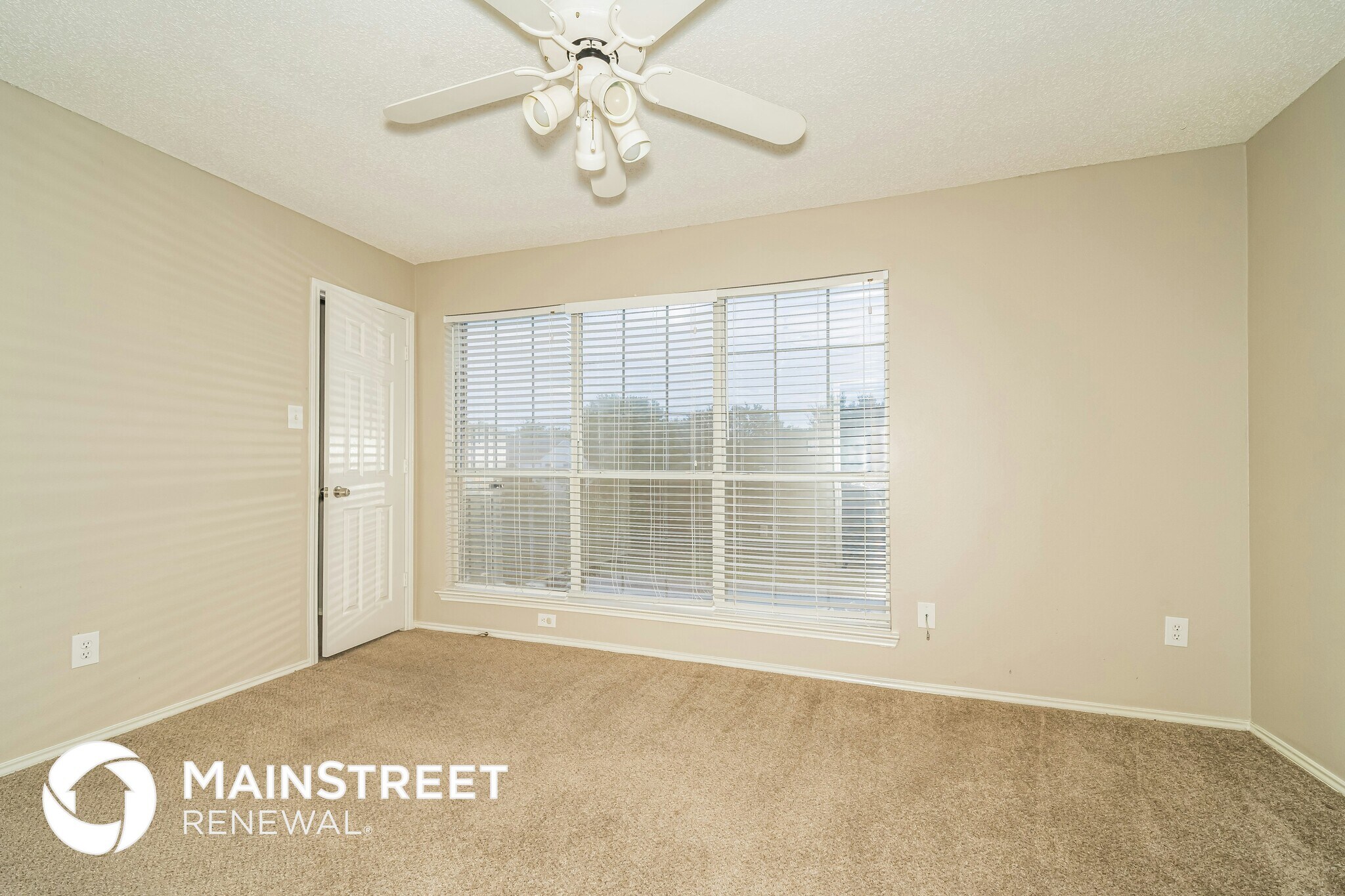Building Photo - 7501 Meadow Creek Dr