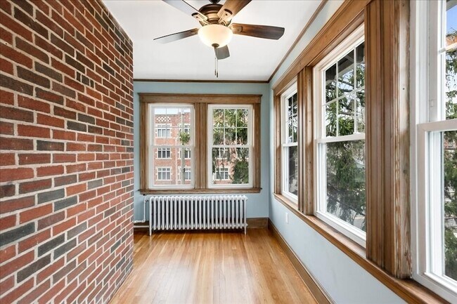 Building Photo - 256 S Huntington Ave