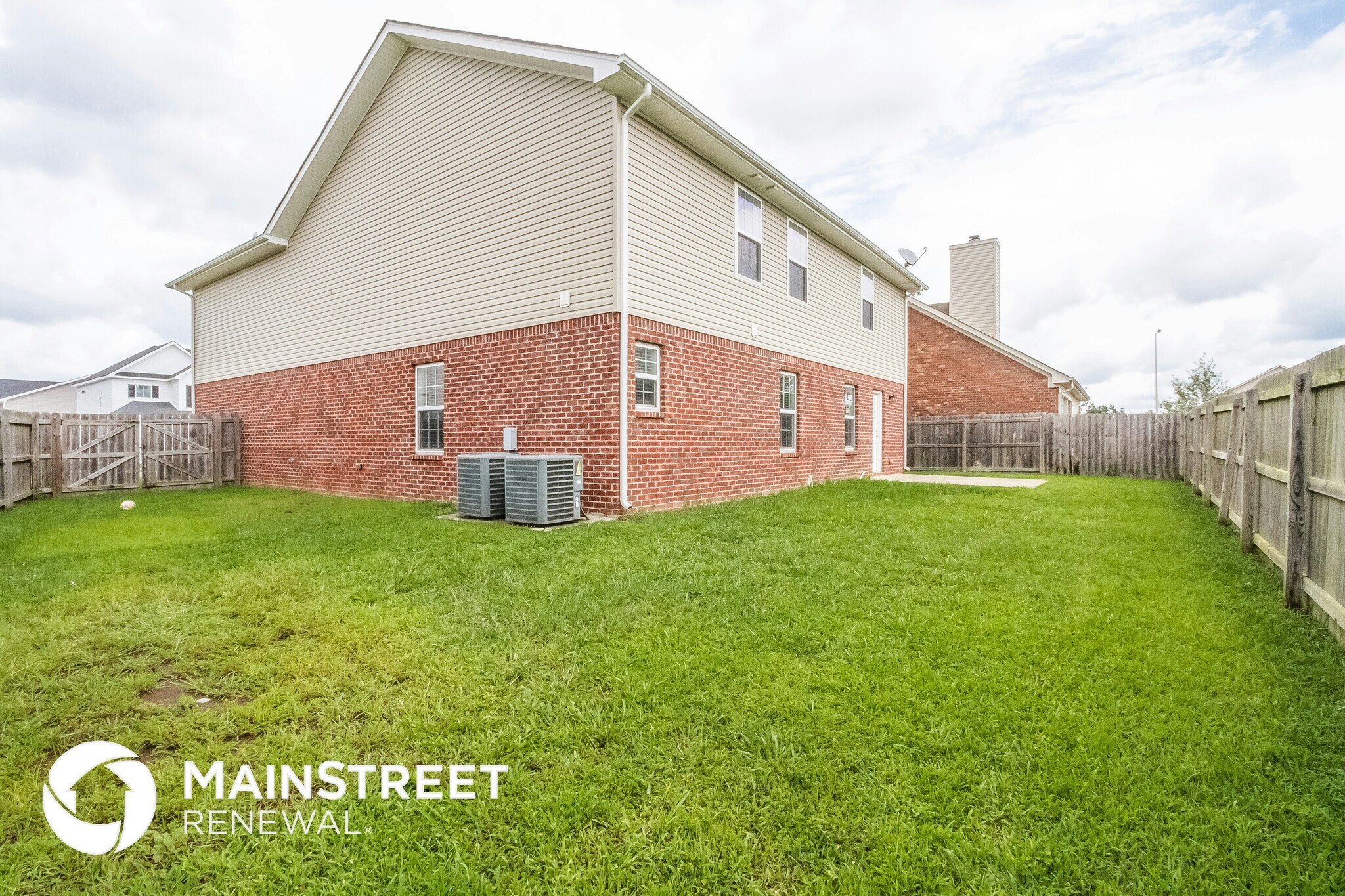 Building Photo - 1513 Sunray Dr