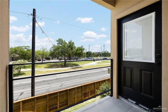 Building Photo - 912 Bicentennial Blvd