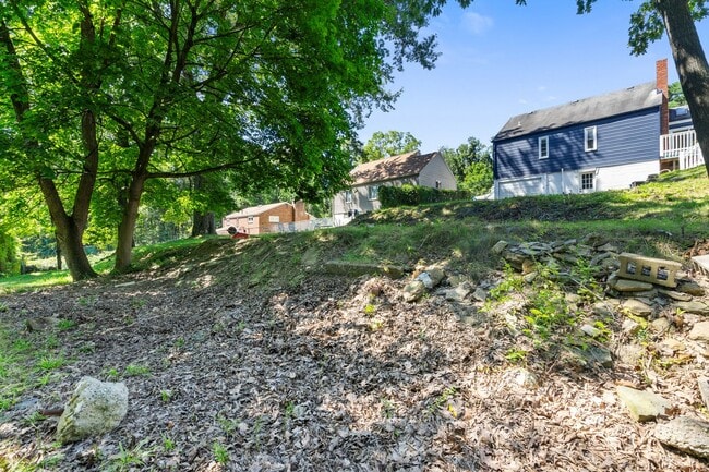 Building Photo - Entirely Renovated 3 bed, 1 bath in Overbrook- Brand New Kitchen and Bathroom!!