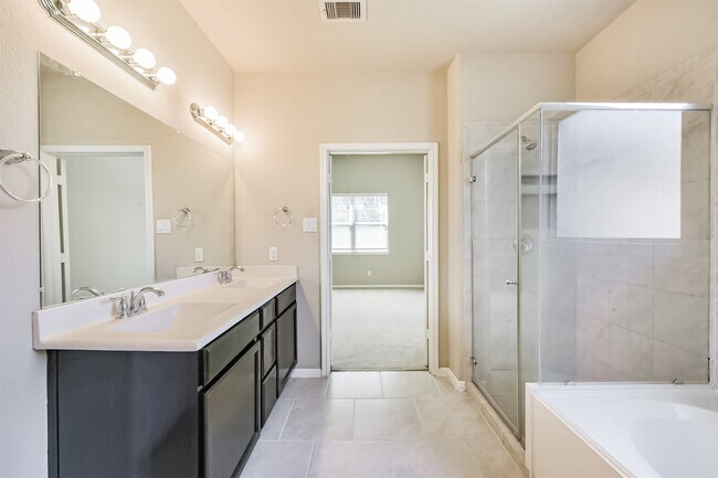 Building Photo - 5507 Claymore Meadow Ln