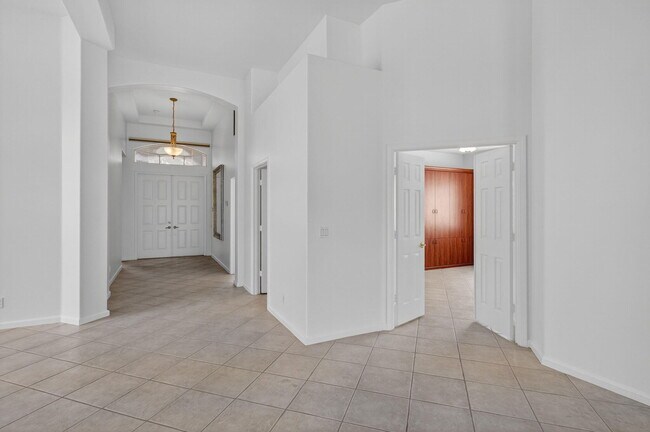 Building Photo - 7976 Monarch Ct