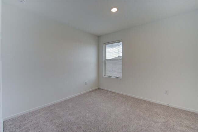 Building Photo - 9910 Oakheath Blf Dr