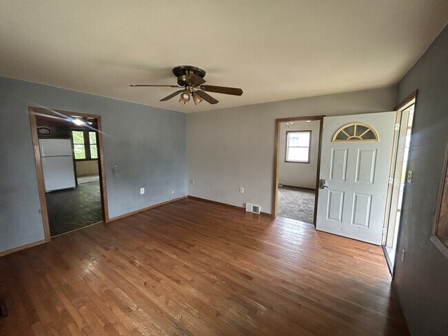 Building Photo - 1290 porter