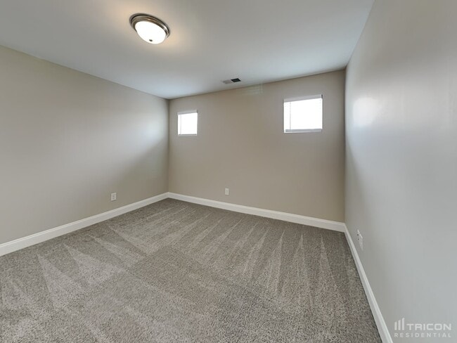 Building Photo - 140 Bexley Way