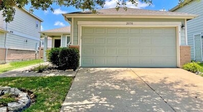 Building Photo - 20758 Cypress Crescent Ln