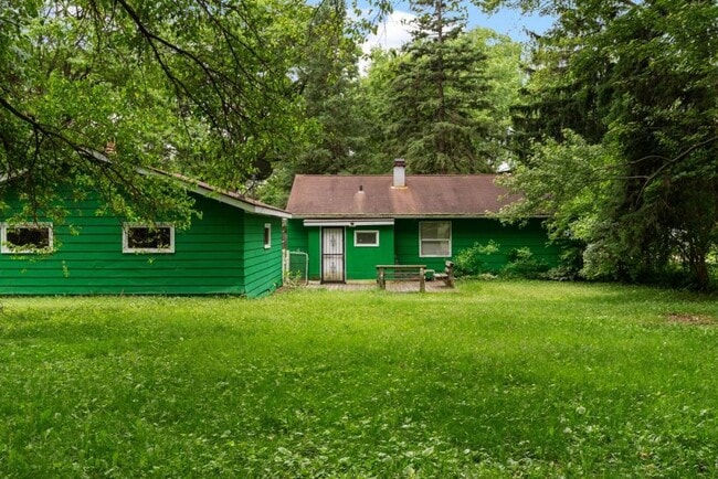 Building Photo - 1210 Blaine Dr