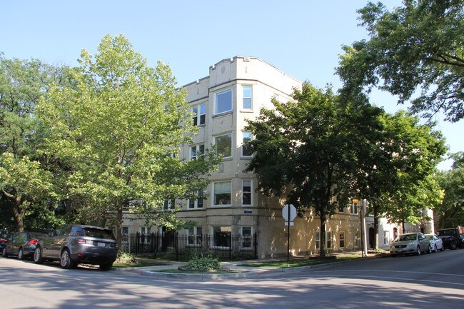 Building Photo - 2119-2127 N Richmond St