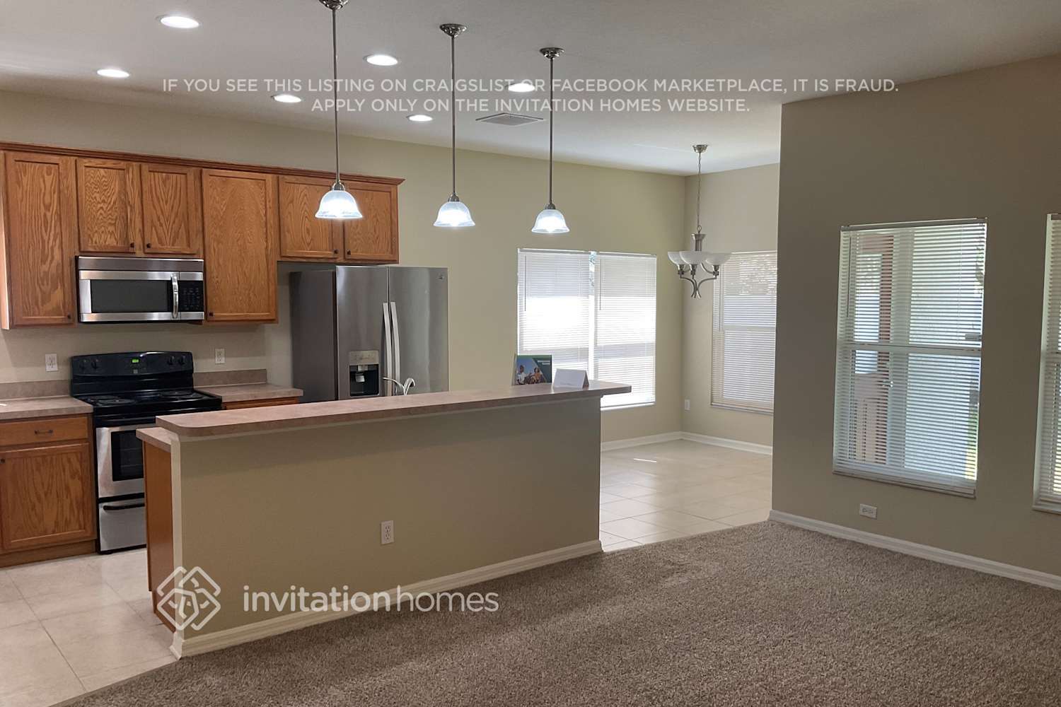 Building Photo - 14711 Sapodilla Dr