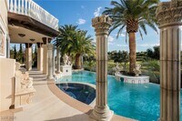 Building Photo - 8801 Palm Greens Ct