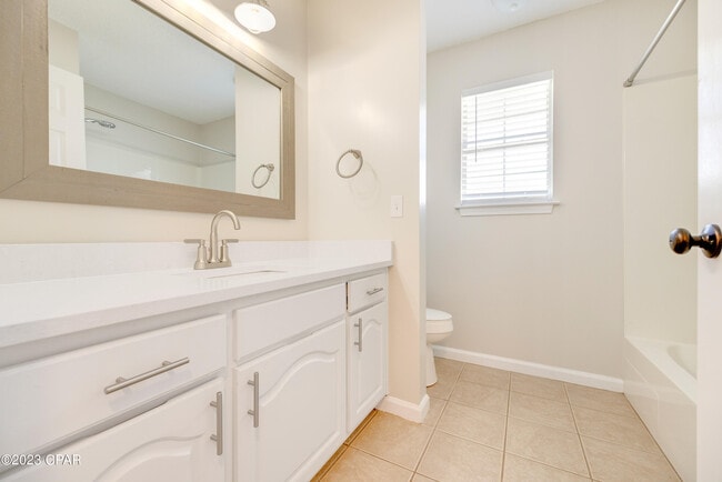 Building Photo - 108 Leeward Way