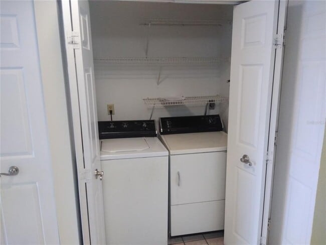 Building Photo - 2400 Feather Sound Dr