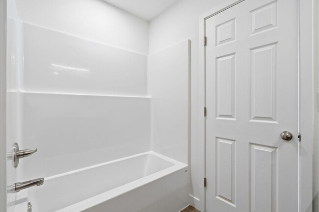 Building Photo - 225 Clymer Rd