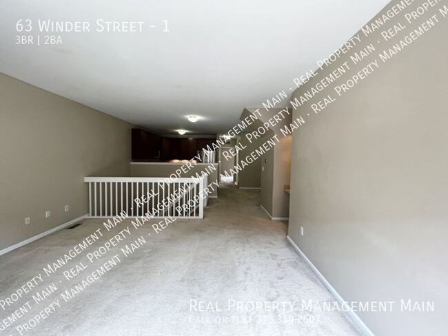 Building Photo - 63 Winder St