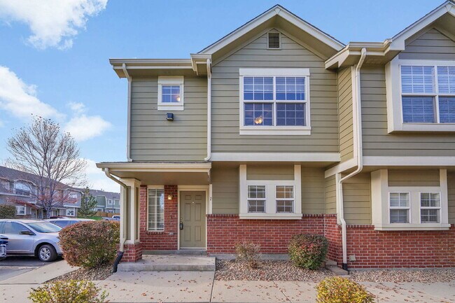 Primary Photo - $1,975.00 - 2 Bedrooms, 2.5 Bathrooms, Tow...