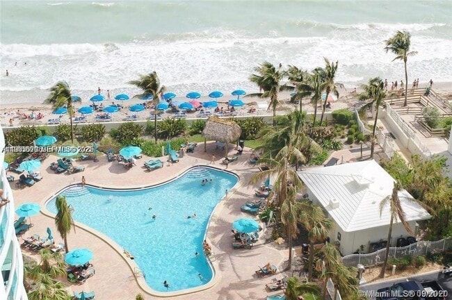 Building Photo - 3901 S Ocean Dr