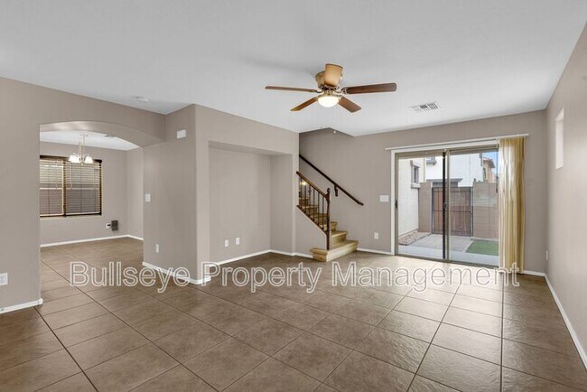 Building Photo - 2581 S Penrose Dr