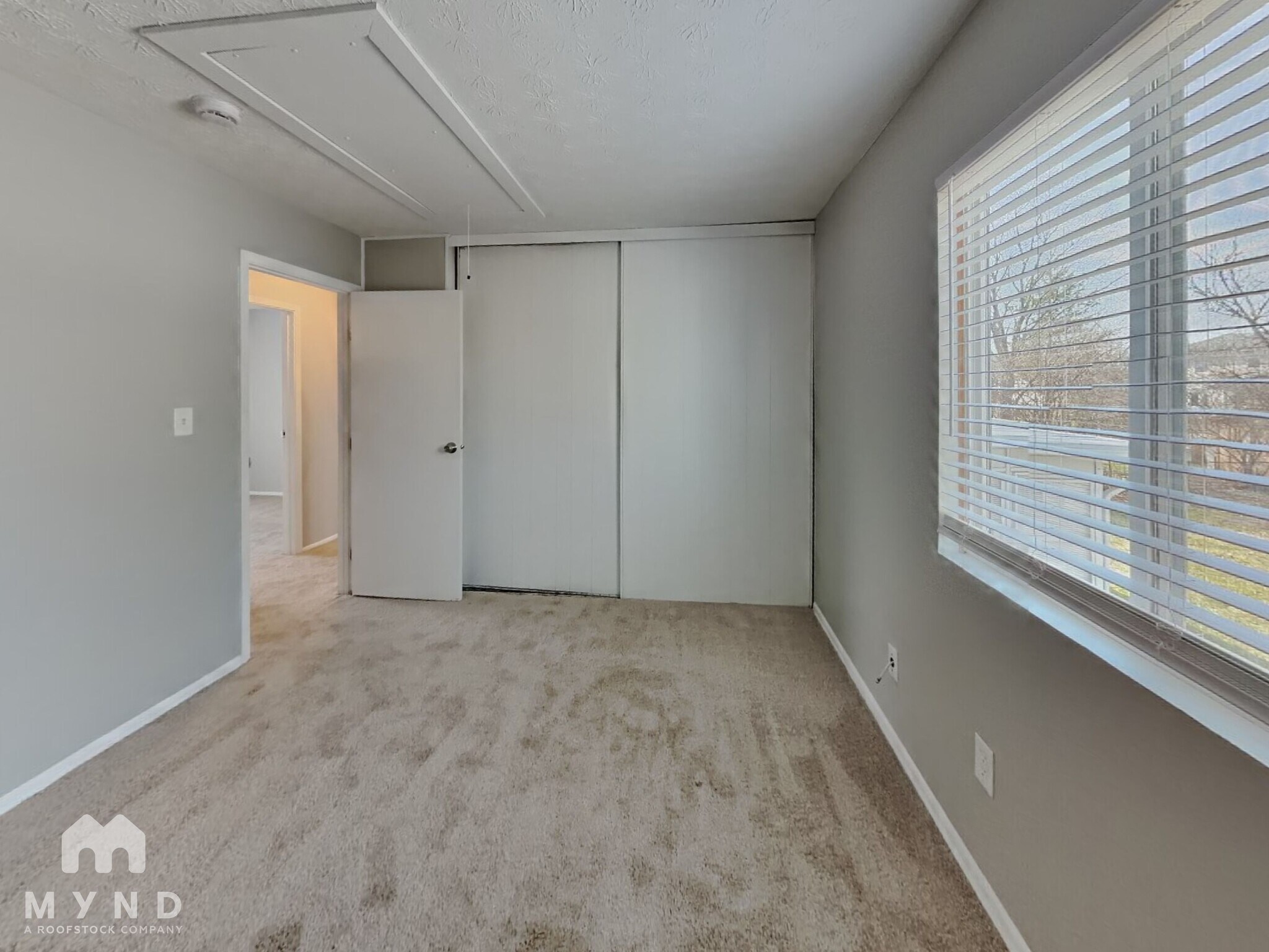 Building Photo - 1349 Westshire Rd