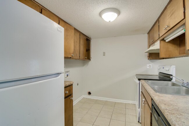 Building Photo - 2416 Winston Way