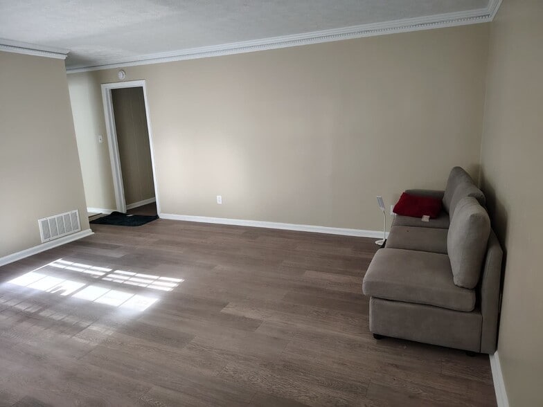 Building Photo - 2872 Leisure Springs Cir