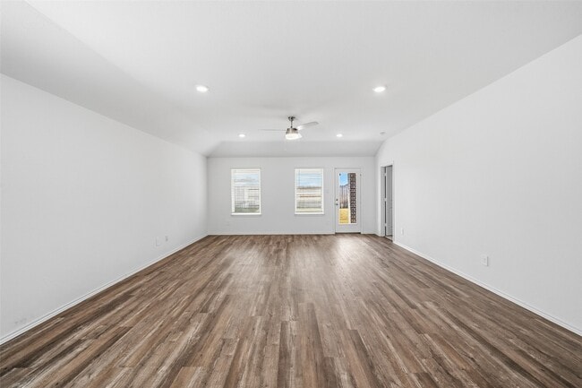 Building Photo - 6015 Mocha Palms Dr