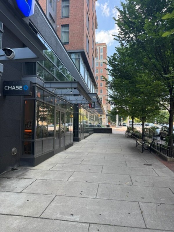 Building Photo - 2502 N Calvert St